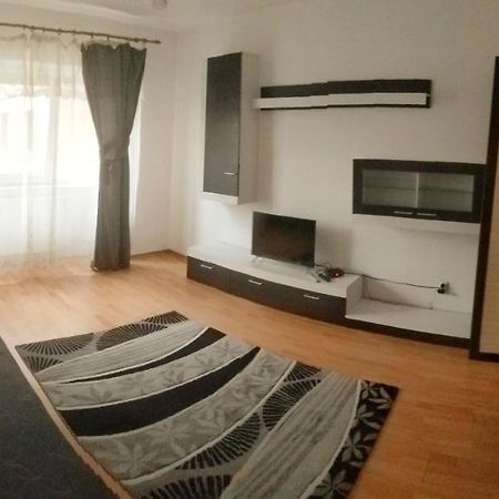 Alpha Apartment Yaş Dış mekan fotoğraf