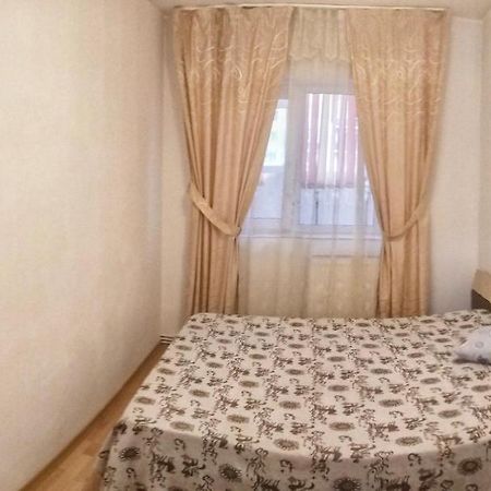 Alpha Apartment Yaş Dış mekan fotoğraf