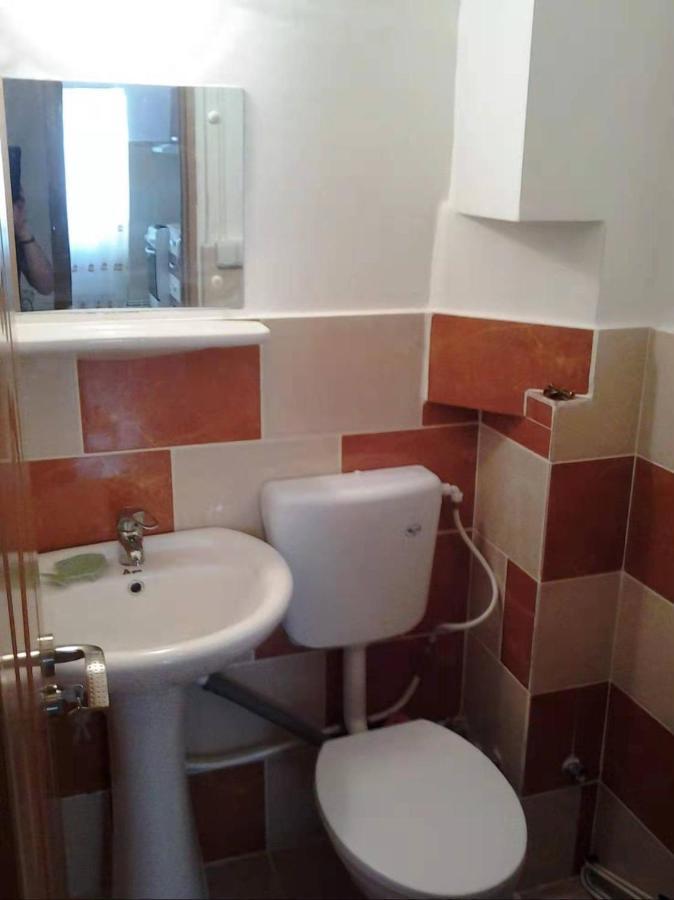 Alpha Apartment Yaş Dış mekan fotoğraf